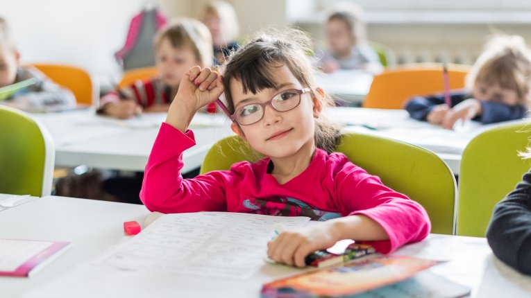 Dzieci podczas lekcji angielskiego