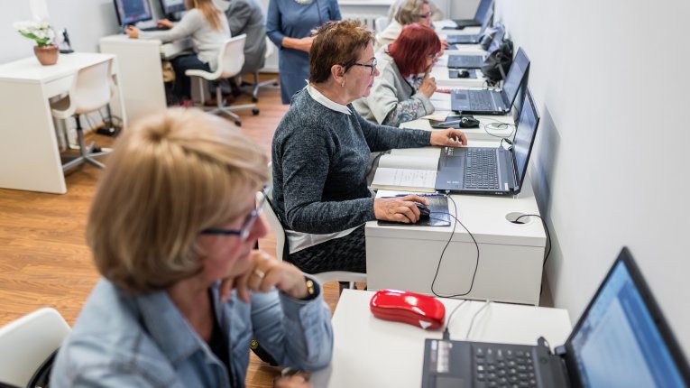 Warsztaty komputerowe dla seniorów