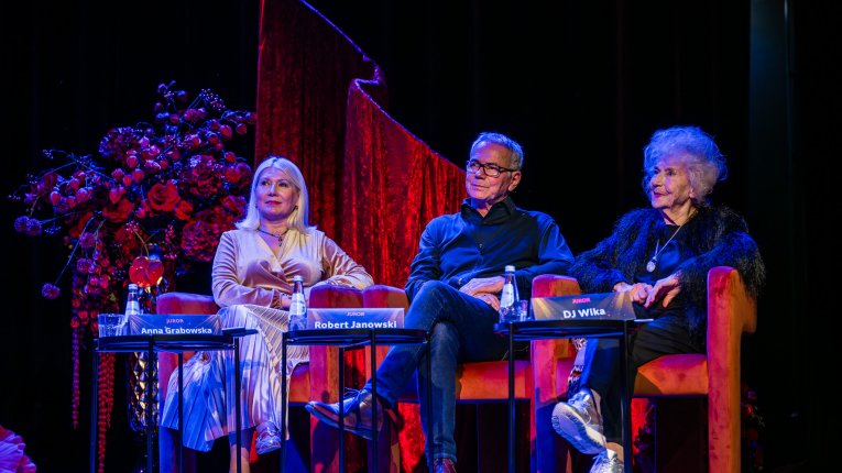 Jury w składzie Anna Grabowska, Robert Janowski, DJ Wika