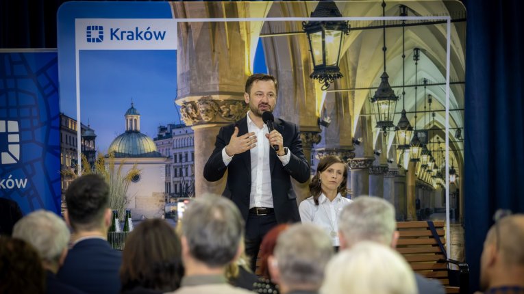 Zdjęcia pokazujące aktywności prezydenta